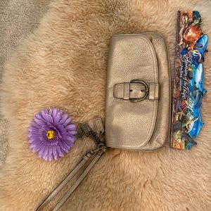 Coach clutch bag metallic gold